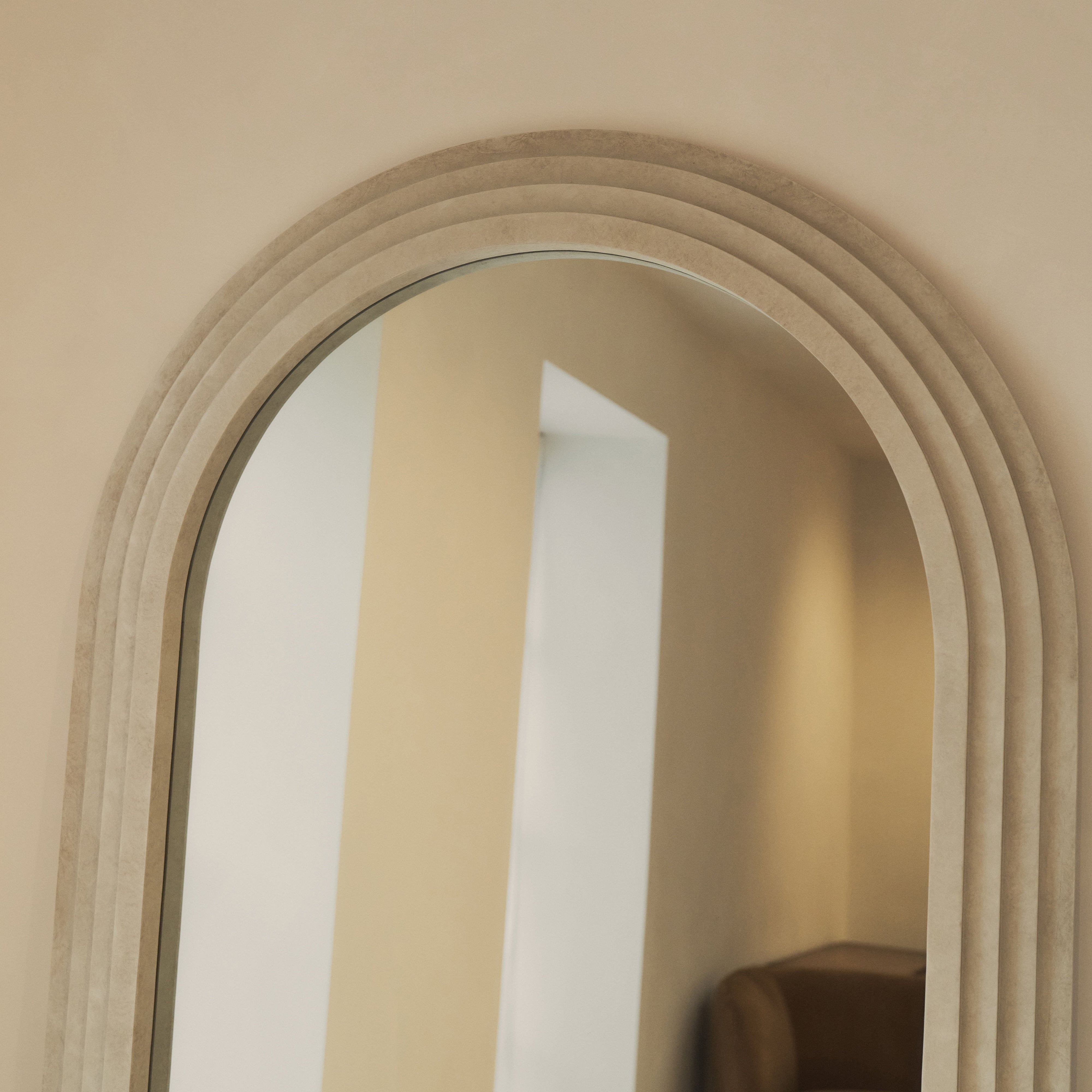 Miroir à Arche Luciana en Béton de Plein Pied 200x100 cm Havenly