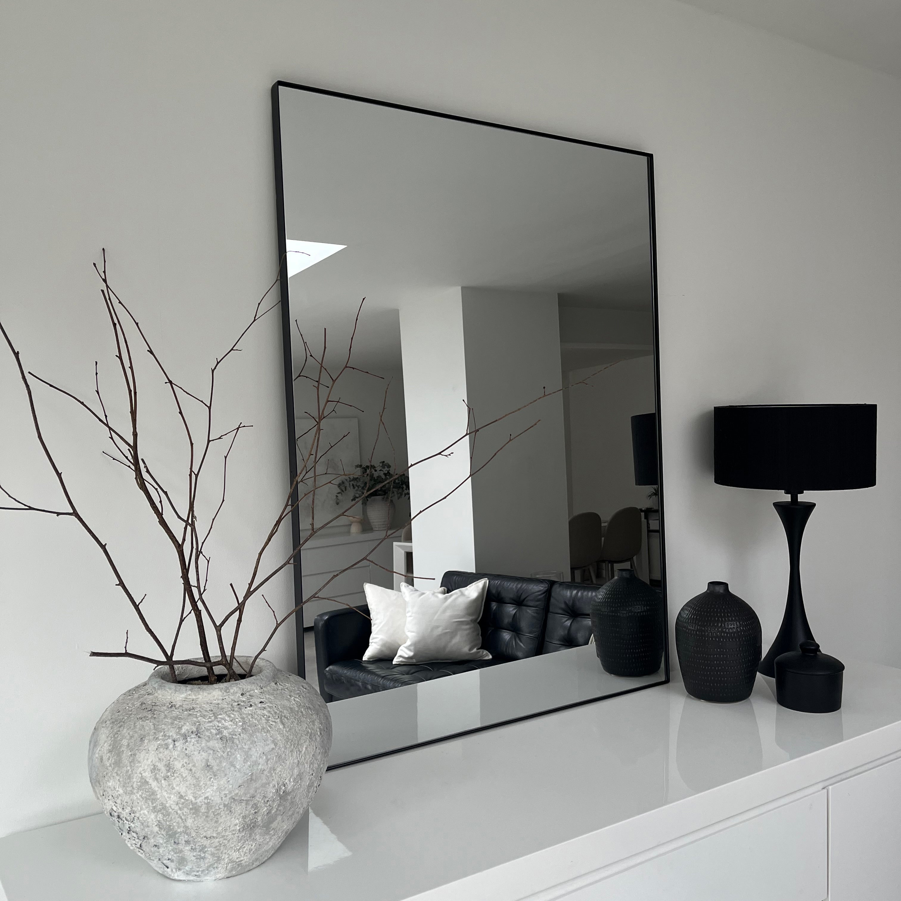 Miroir Mural Theo Rectangulaire en Métal Noir 120x90 cm Havenly