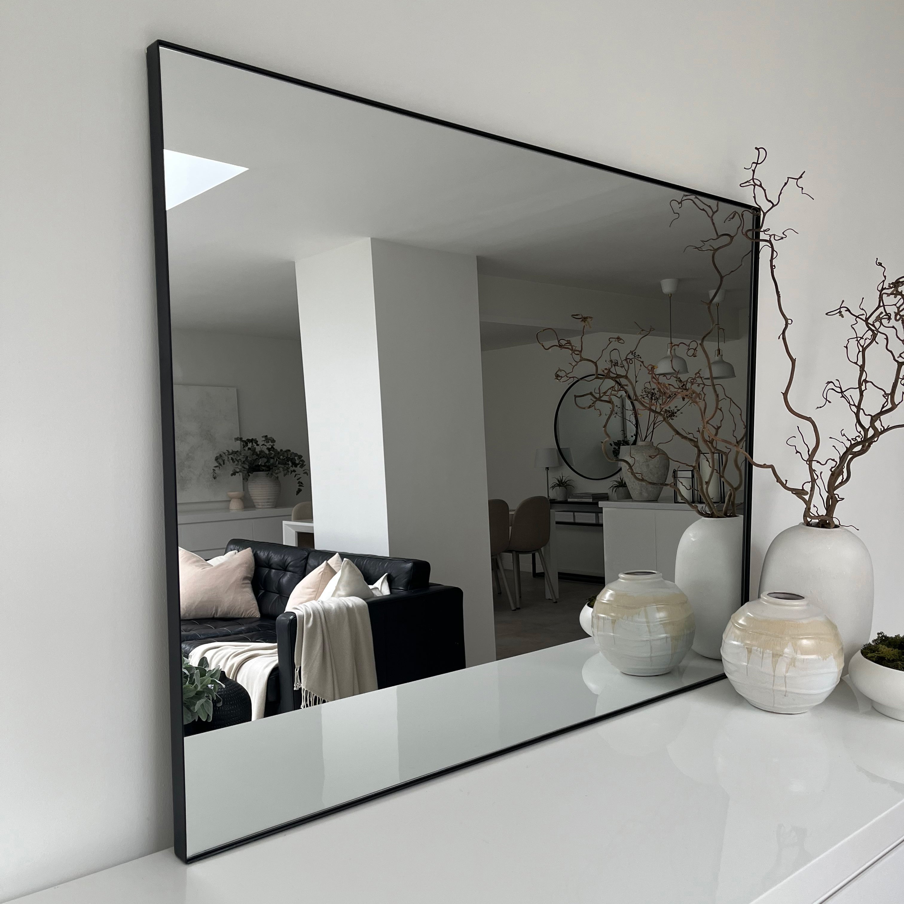 Miroir Mural Theo Rectangulaire en Métal Noir 120x90 cm Havenly