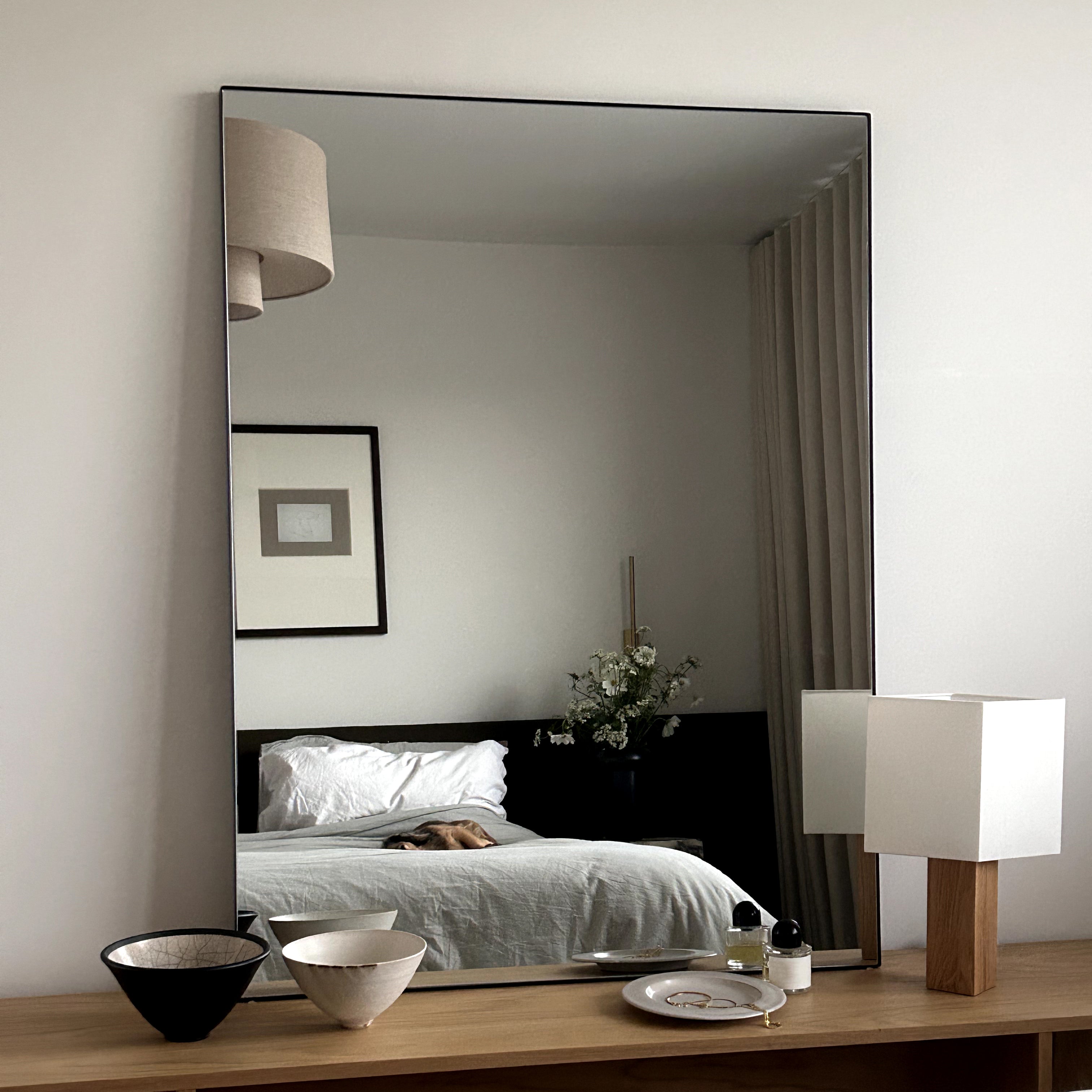 Miroir Mural Theo Rectangulaire en Métal Noir 120x90 cm Havenly