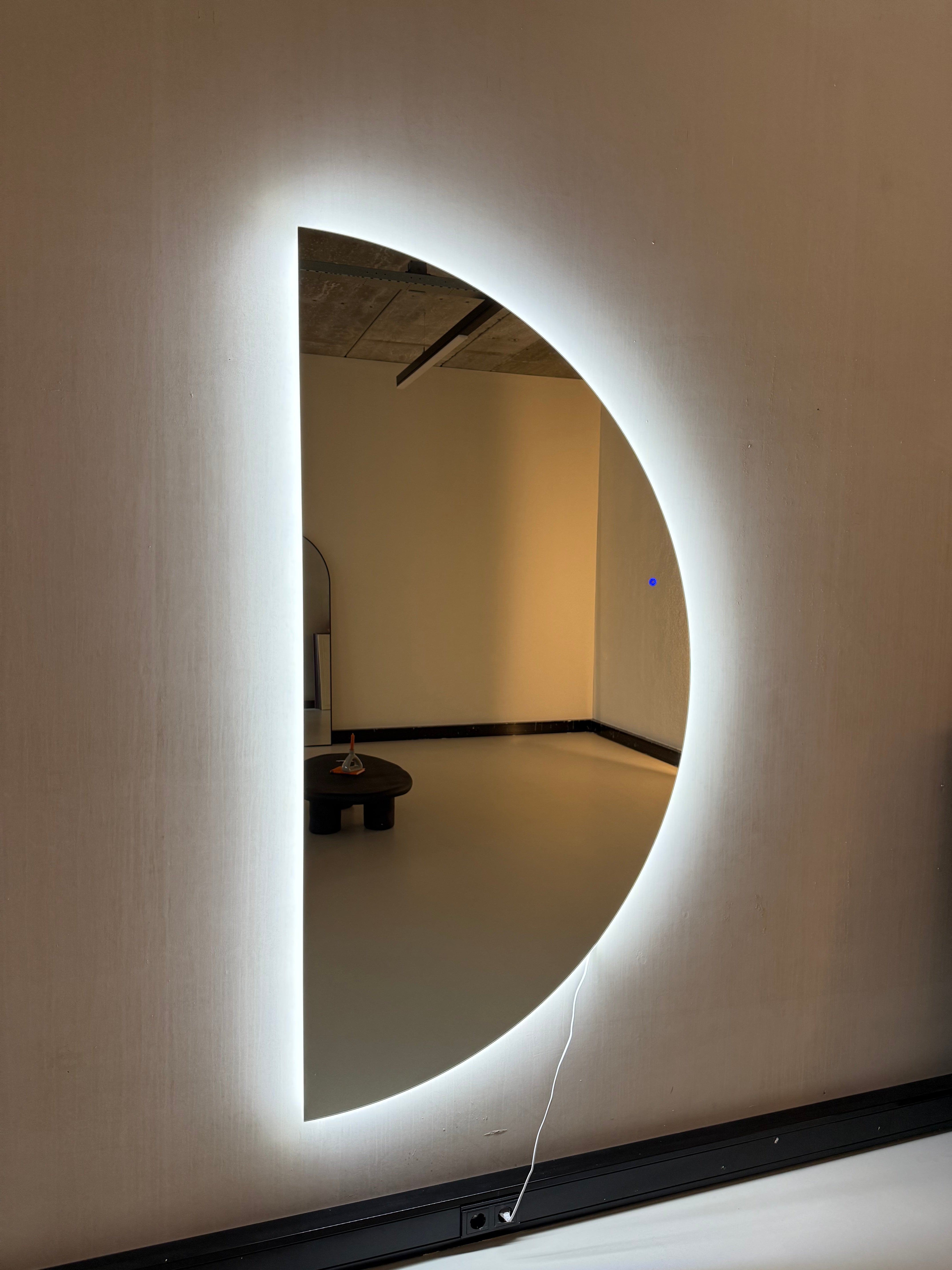 Miroir Mural Dane avec Éclairage LED Intégré 200x100 cm Havenly