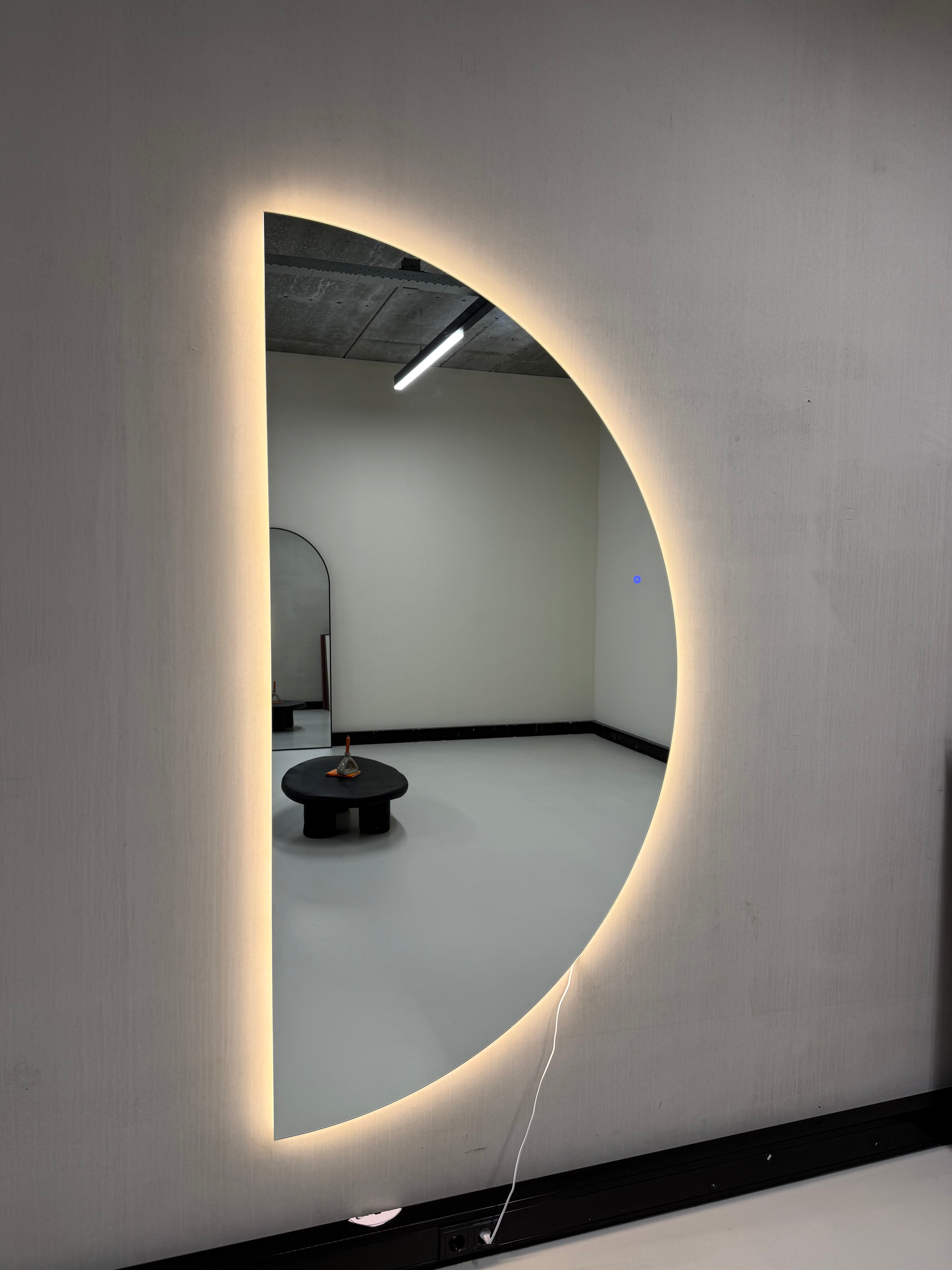 Miroir Mural Dane avec Éclairage LED Intégré 200x100 cm Havenly